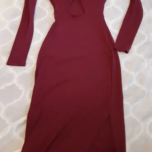 Lulus Burgundy Cutout Long Sleeve Midi Dress Size small - Picture 5 of 5